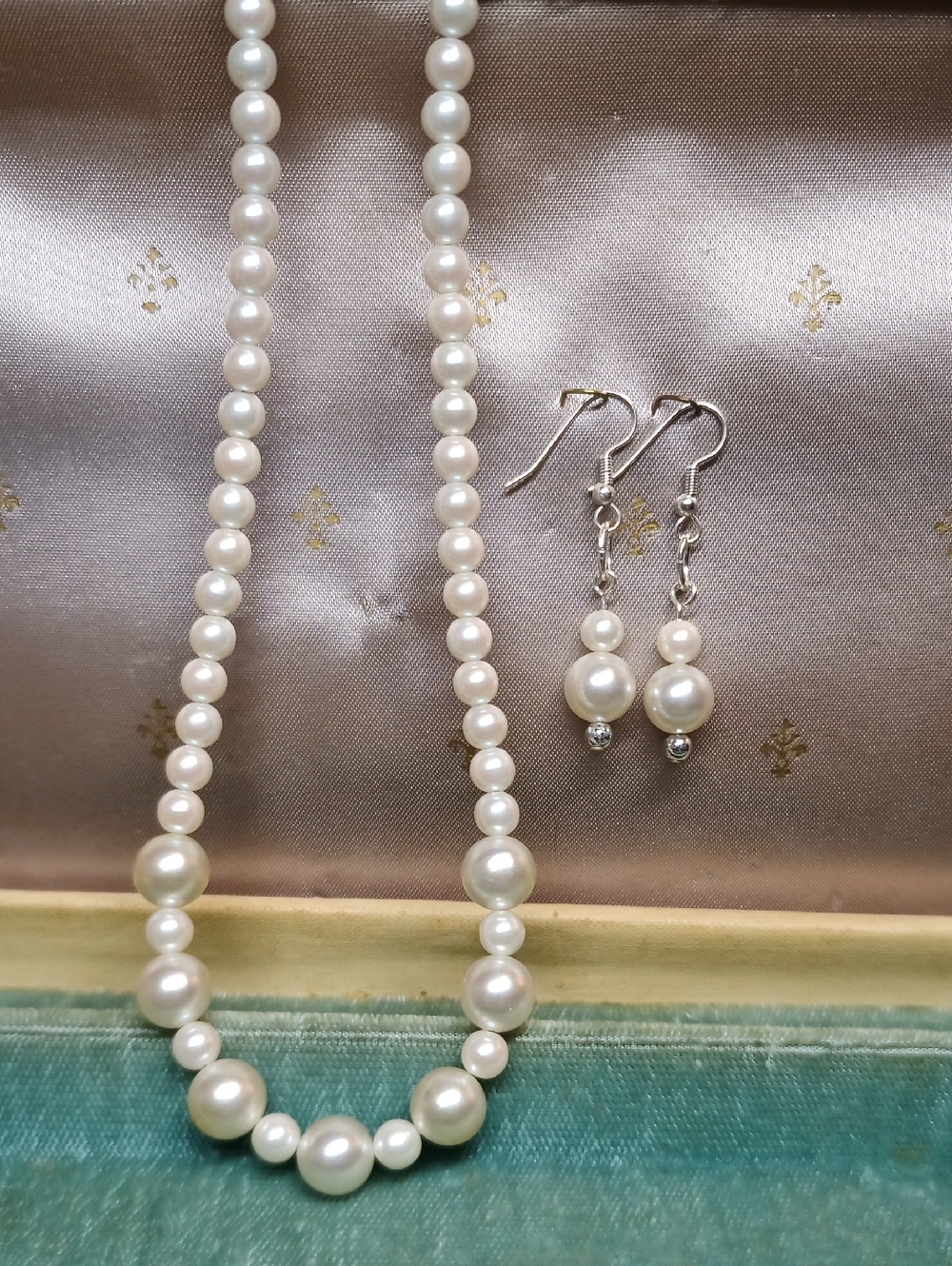Classic White Pearl Necklace and Earrings Set